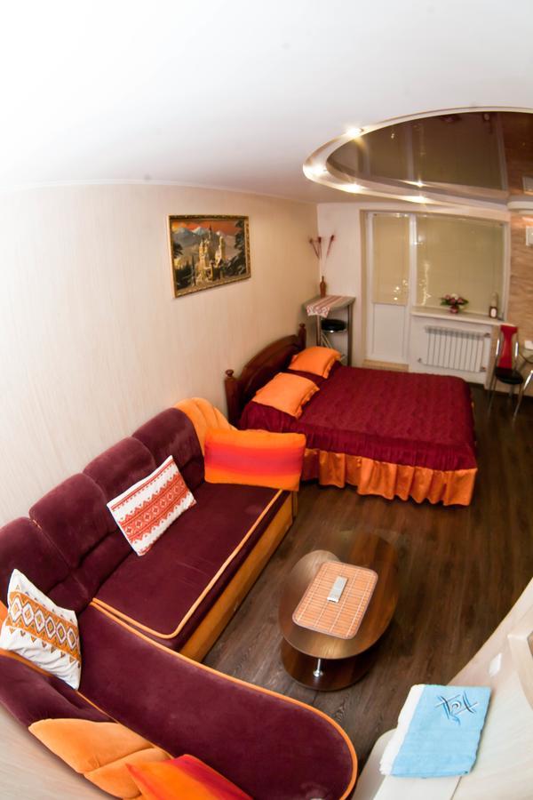 Затишна Квартирка Aparthotel Kremenchuk Exterior photo